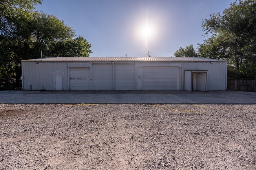 Primary Photo Of 621 Star st, El Dorado Warehouse For Sale