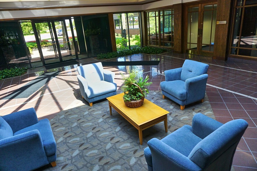 More Photos Of 12220 N Meridian St, Carmel Office For Lease