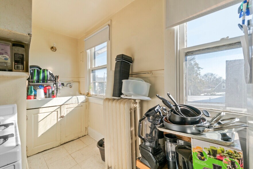 More Photos Of 3941 Lowndes Ave, Baltimore Multifamily For Sale