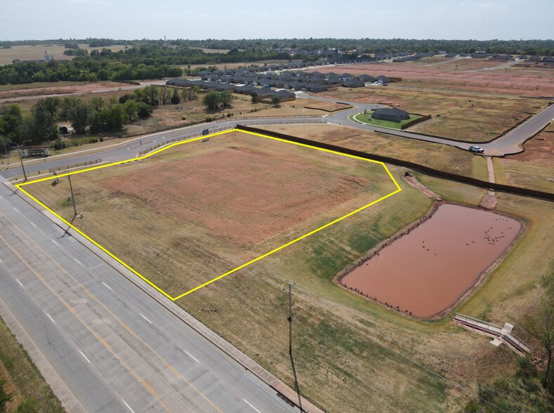More Photos Of 1001 S Main, Newcastle Land For Sale