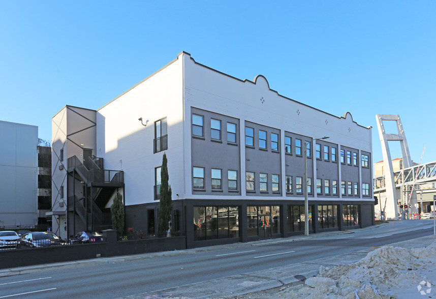 Primary Photo Of 62 W Colonial Dr, Orlando Storefront Retail Residential For Sale