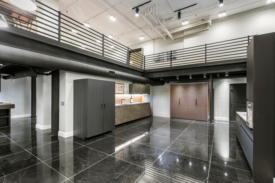 More Photos Of 1645-1649 Mission St, San Francisco Loft Creative Space For Sale