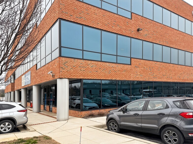 More Photos Of 6865 Deerpath Rd, Elkridge Coworking Space