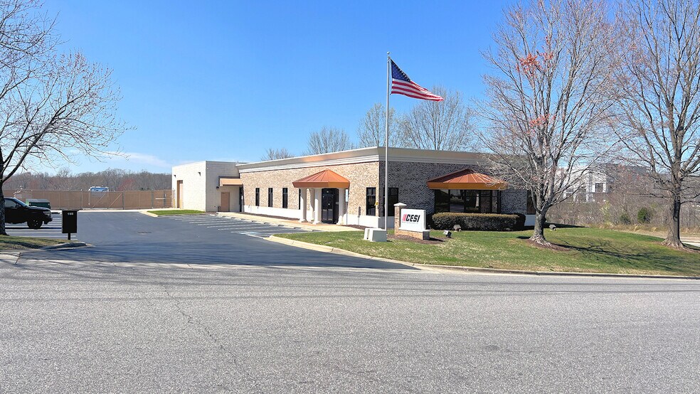 More Photos Of 165 Cedar Pointe Dr, Mooresville Light Manufacturing For Sale