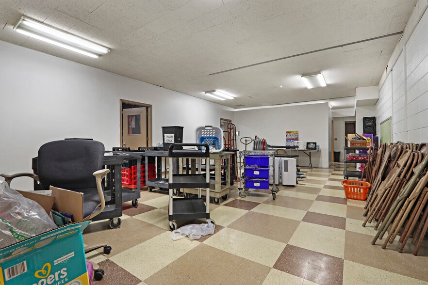 More Photos Of 2006 60th St, Kenosha Religious Facility For Sale