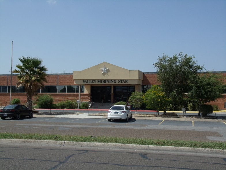 Primary Photo Of 1310 S Commerce St, Harlingen Office For Sale