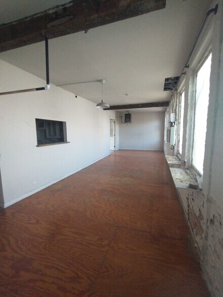More Photos Of 2251 Troy St, Chicago Land For Sale