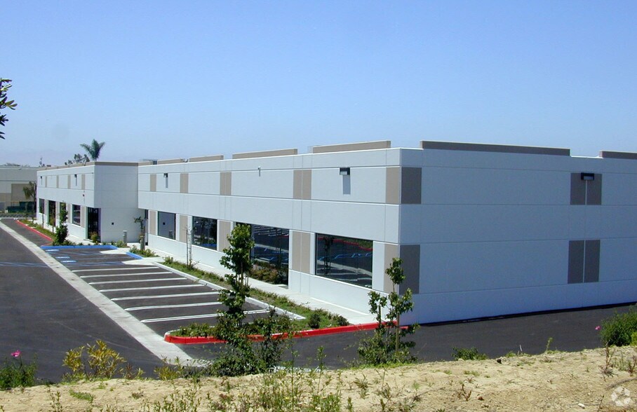 More Photos Of 1235 Activity Dr, Vista Warehouse For Lease