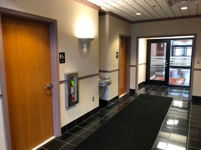 More Photos Of 11200 Racetrack Rd, Ocean Pines Medical For Lease