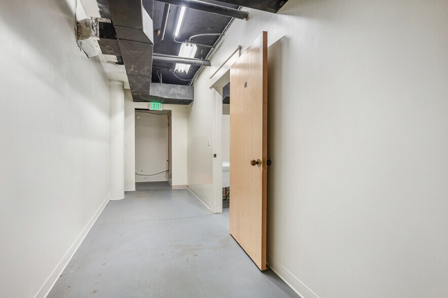 More Photos Of 41 Dravus St, Seattle Apartments For Lease