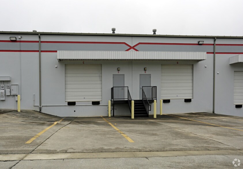 More Photos Of 963 N Burnt Hickory Rd, Douglasville Distribution For Lease