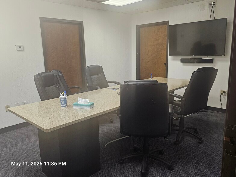 More Photos Of 1720 S Edmonds Ln, Lewisville Office For Lease