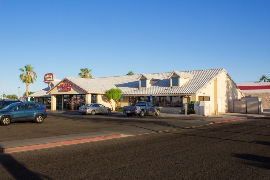More Photos Of 2018 N Imperial Ave, El Centro Restaurant For Sale