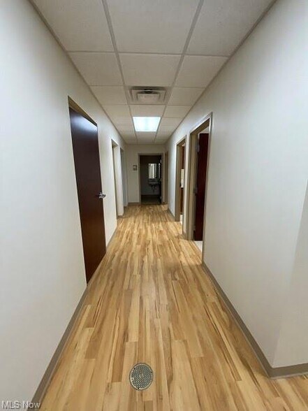More Photos Of 45167 Cadiz Harrisville Rd, Cadiz Medical For Lease
