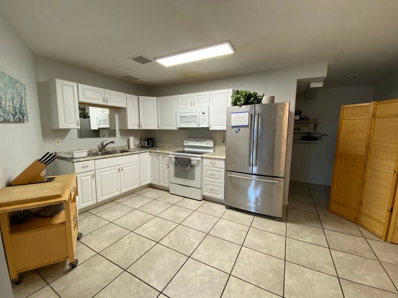 More Photos Of 4234 E Western Dr, Cottonwood Apartments For Sale
