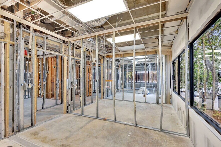 More Photos Of 5608 PGA Blvd, Palm Beach Gardens Medical For Lease