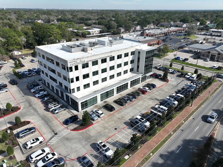 More Photos Of 505 S Friendswood Dr, Friendswood Medical For Lease