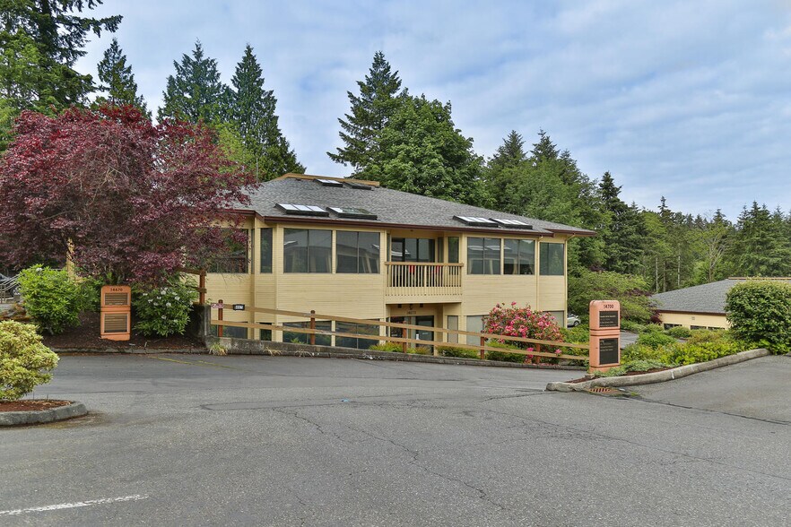 More Photos Of 14670 NE 8th St, Bellevue Medical For Lease