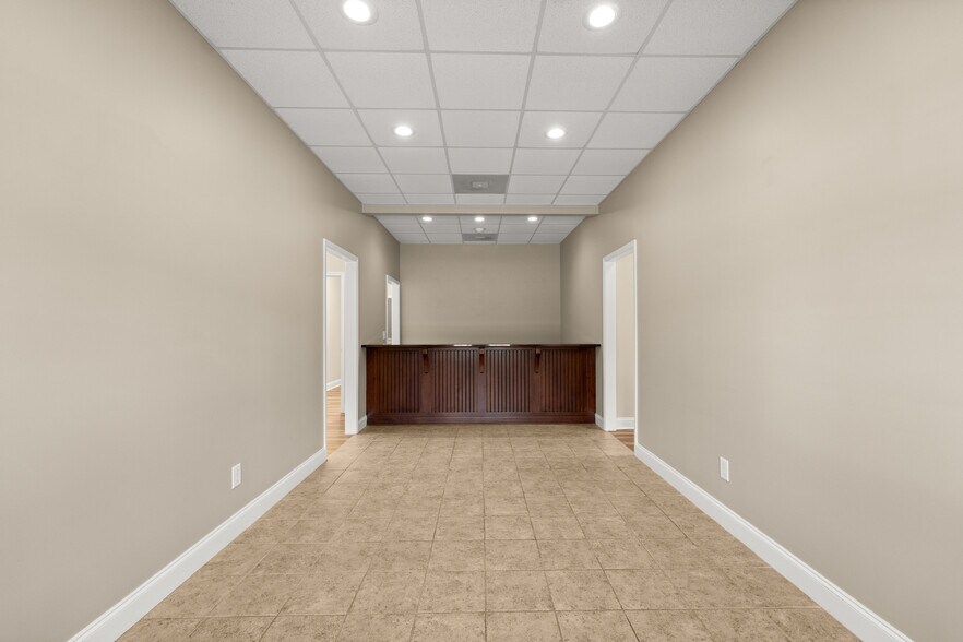 More Photos Of 135 Midway Dr, Cornelia Medical For Sale