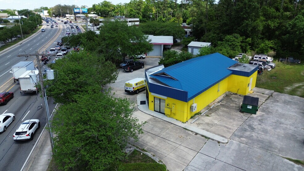 More Photos Of 569 Blanding Blvd, Orange Park Freestanding For Sale