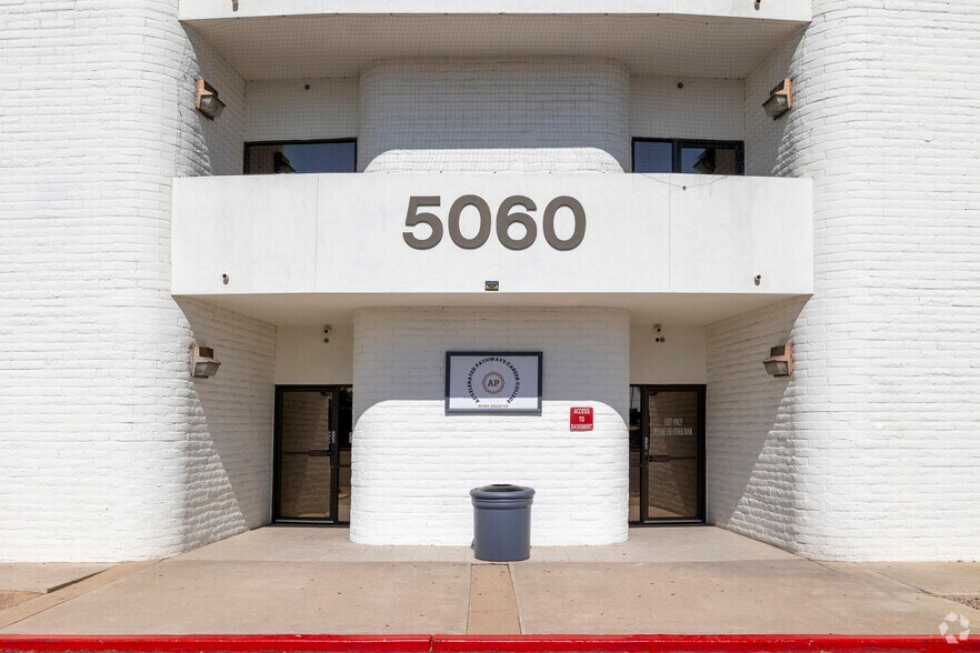 More Photos Of 5060 N 19th Ave, Phoenix Office Residential For Sale