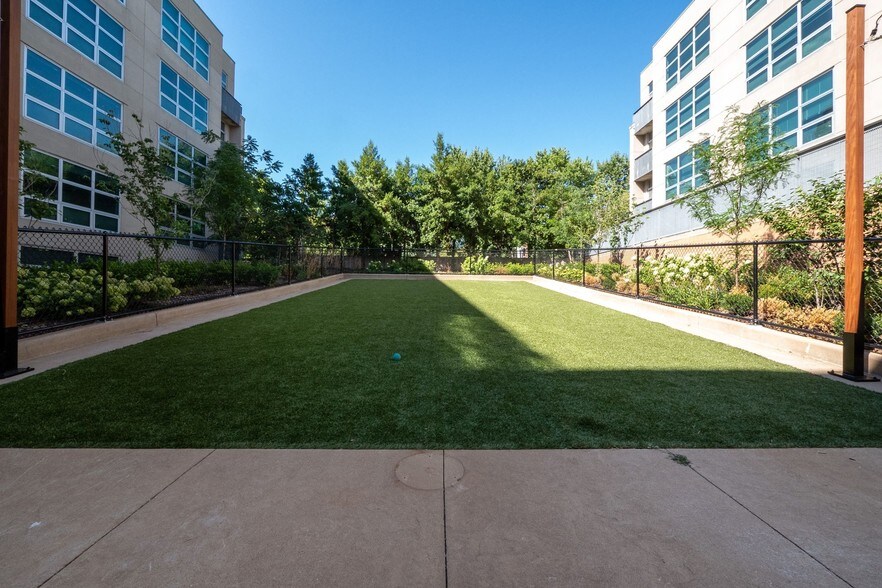 More Photos Of 4535 Forest Park Ave, Saint Louis Multifamily For Sale