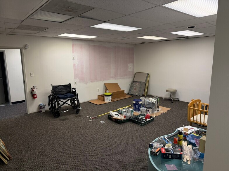 More Photos Of 2 Chelsea Pl, Clifton Park Medical For Lease