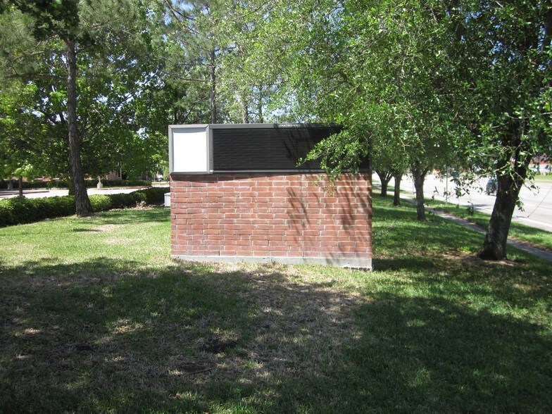 More Photos Of 3201 Fm 528 Rd, Friendswood Drugstore For Lease