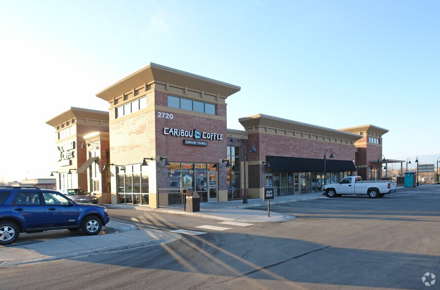 More Photos Of 2700 Annapolis Cir N, Plymouth Freestanding For Lease