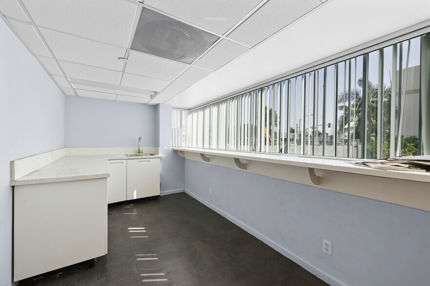 More Photos Of 2350 W Valley Blvd, Alhambra Loft Creative Space For Lease