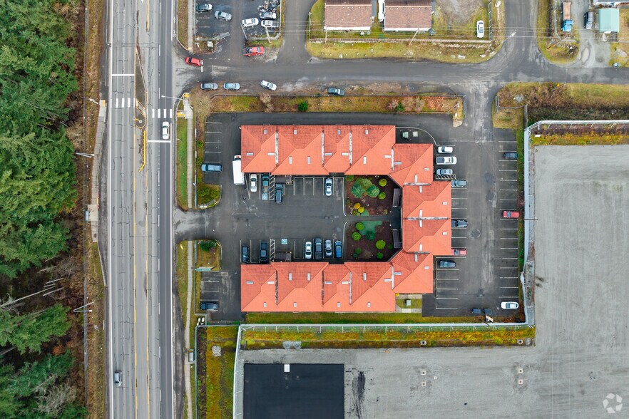 More Photos Of 18407 Pacific Ave S, Spanaway Office For Lease