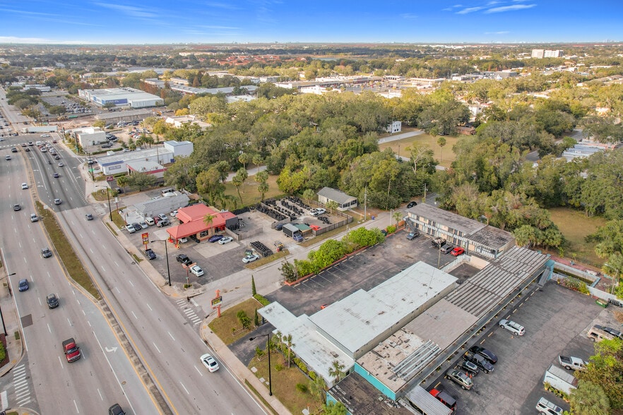 More Photos Of 307 E Vine St, Kissimmee Hotel For Sale