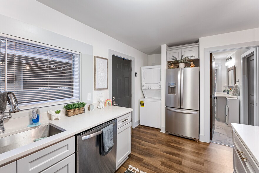 More Photos Of 1415 Highland Ave, Knoxville Multifamily For Sale