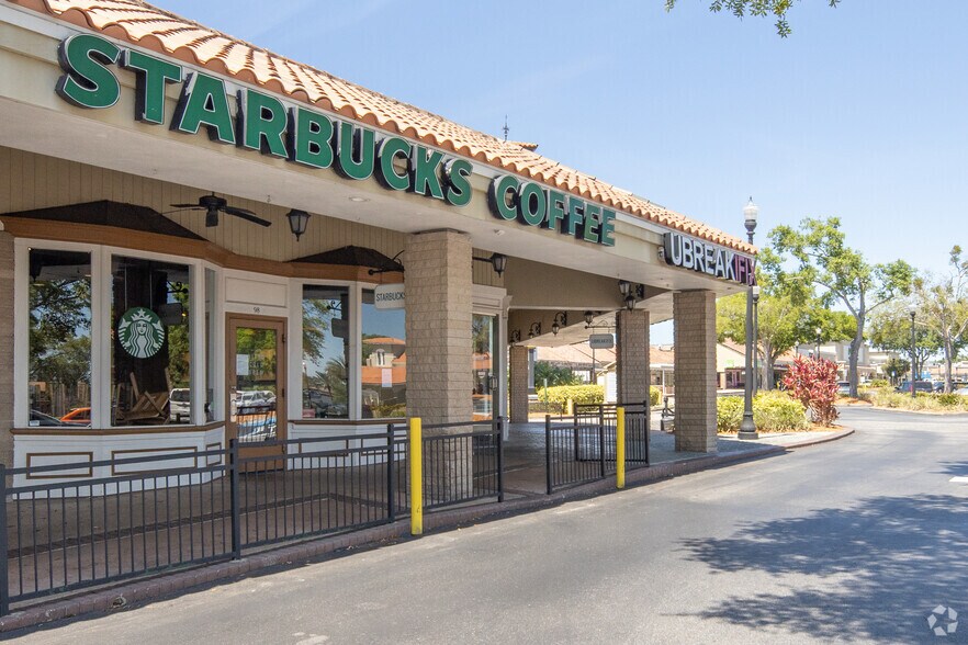 More Photos Of 7506-7524 Dr Phillips Blvd, Orlando Unknown For Lease