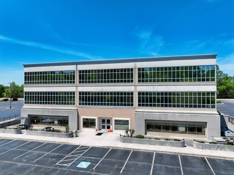 More Photos Of 186 Dunbarton Dr, Florence Office For Lease
