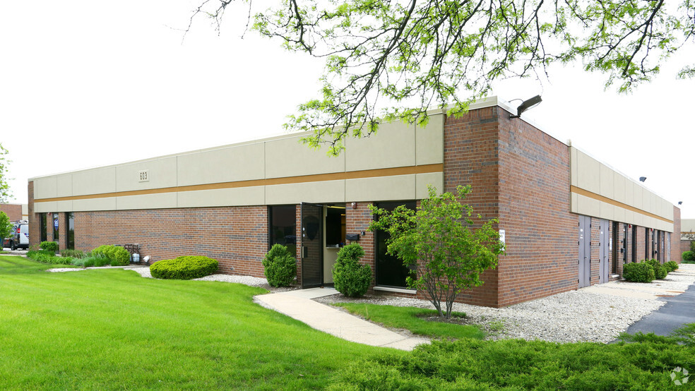 Primary Photo Of 603 Country Club Dr, Bensenville Warehouse For Lease