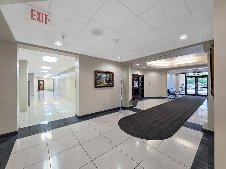 More Photos Of 2501 Jimmy Johnson Blvd, Port Arthur Medical For Sale