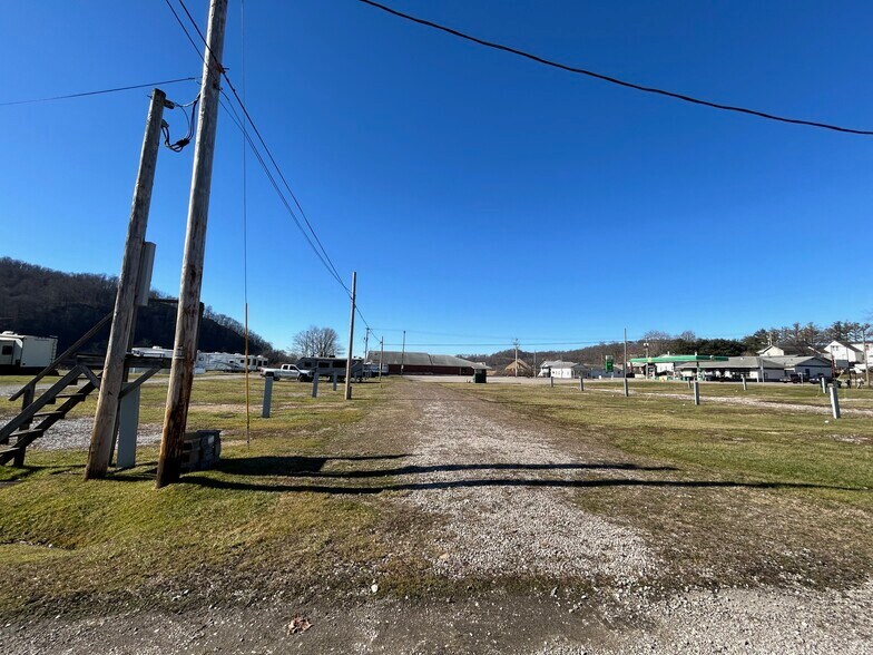 More Photos Of , Newport Unknown For Sale