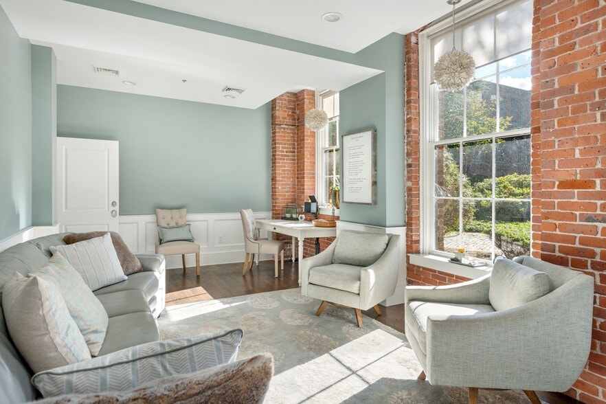 More Photos Of 520 S Water St, Providence Office Residential For Sale