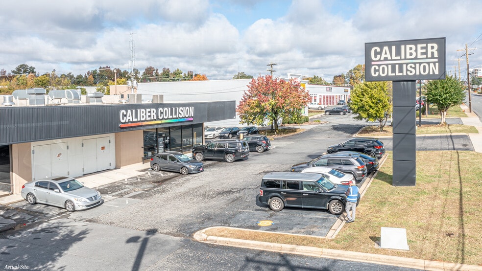 More Photos Of 4438 South Blvd, Charlotte Auto Repair For Sale