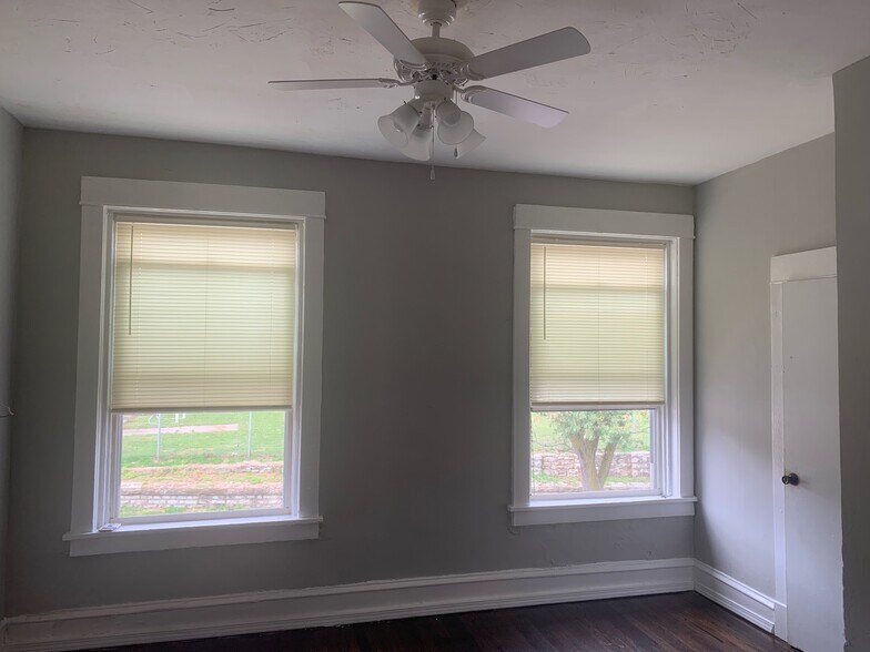 More Photos Of 5206 St John Ave, Kansas City Apartments For Sale