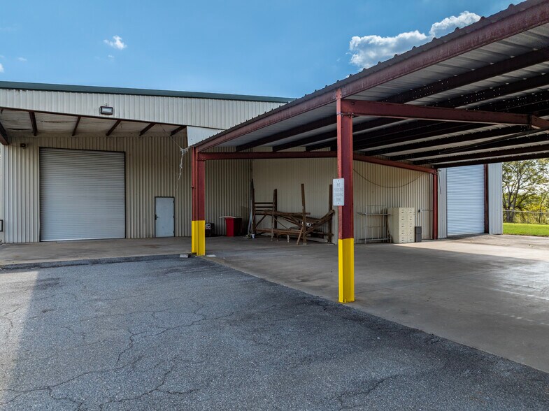 More Photos Of 2773 Marshall Dr, Tifton Warehouse For Sale