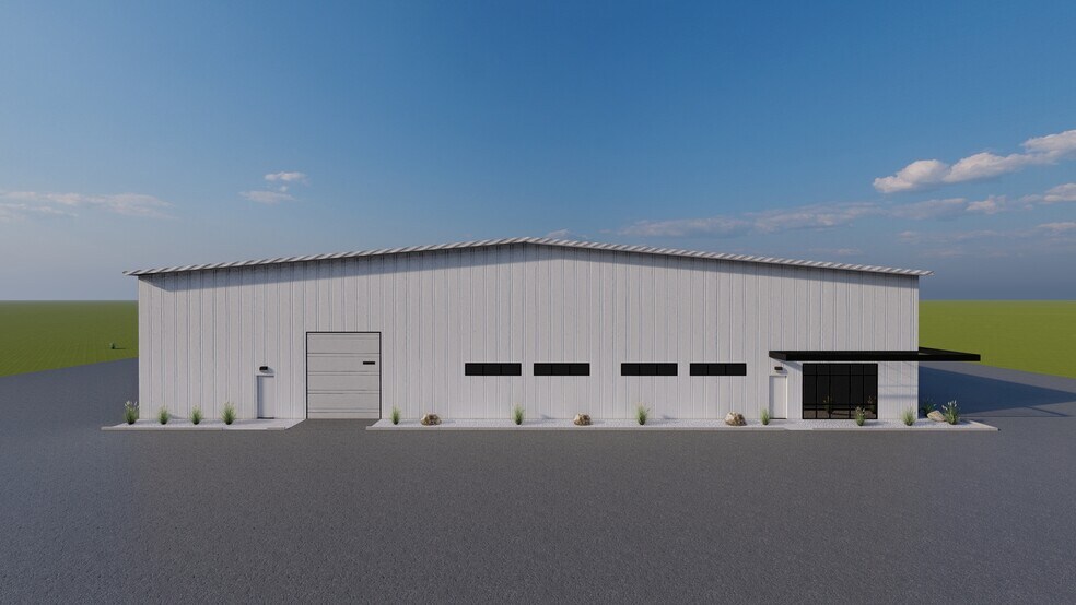 More Photos Of 21863 Thorsten Ave @ Middleton, Middleton Warehouse For Lease
