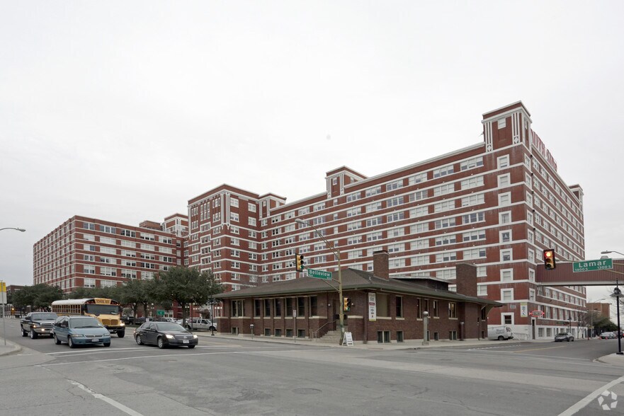 More Photos Of 1505 S Lamar St, Dallas Apartments For Lease