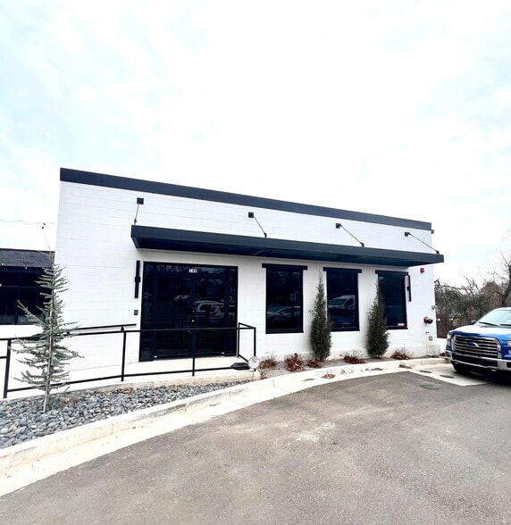 More Photos Of 142 5th St, Edmond Specialty For Lease