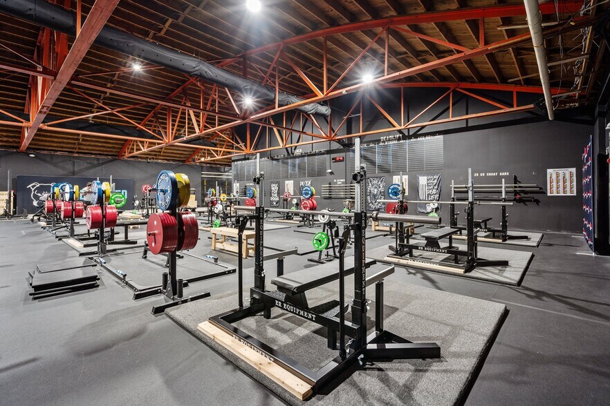 More Photos Of 1108 Princess St, Wilmington Storefront For Sale