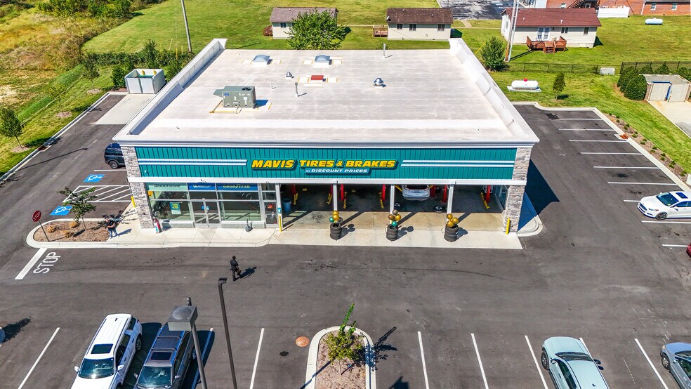 More Photos Of 70 Parkway Dr, Fort Oglethorpe Auto Repair For Sale