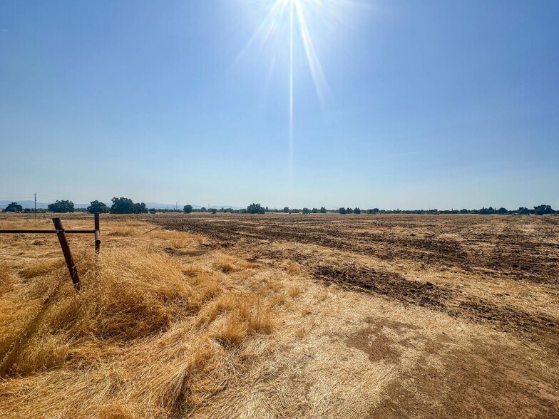 More Photos Of 7669 Avianca Dr, Redding Land For Sale