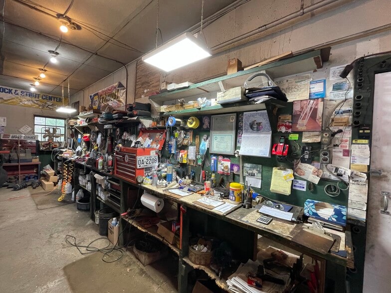 More Photos Of 1531 Route 163, Oakdale Auto Repair For Sale