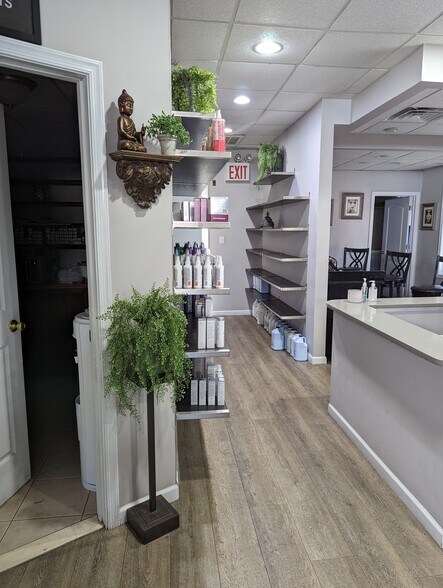 More Photos Of 21 Prall Ave, Staten Island Office Residential For Sale